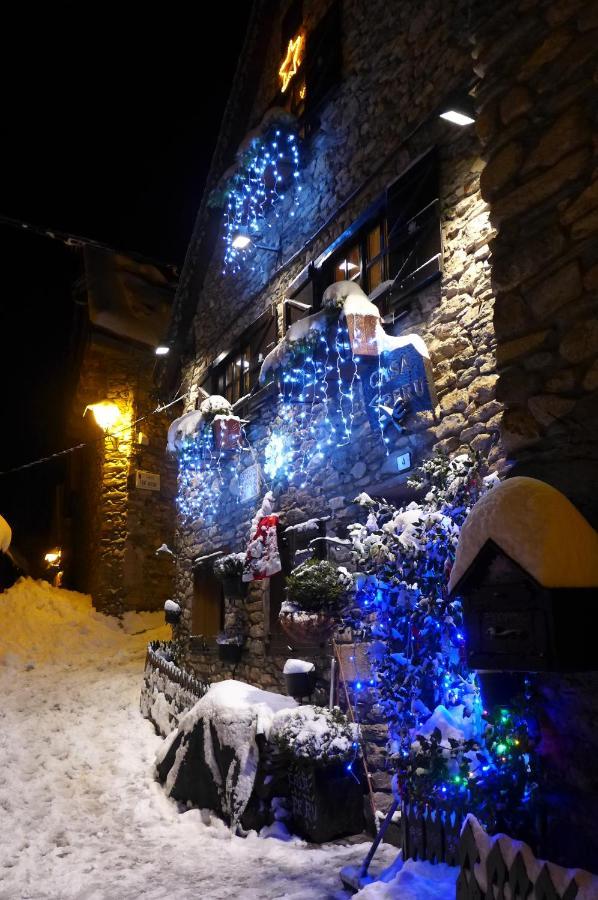 Casa De Piedra Con Encanto En El Bonito Pueblo De Bagergue Esterno foto