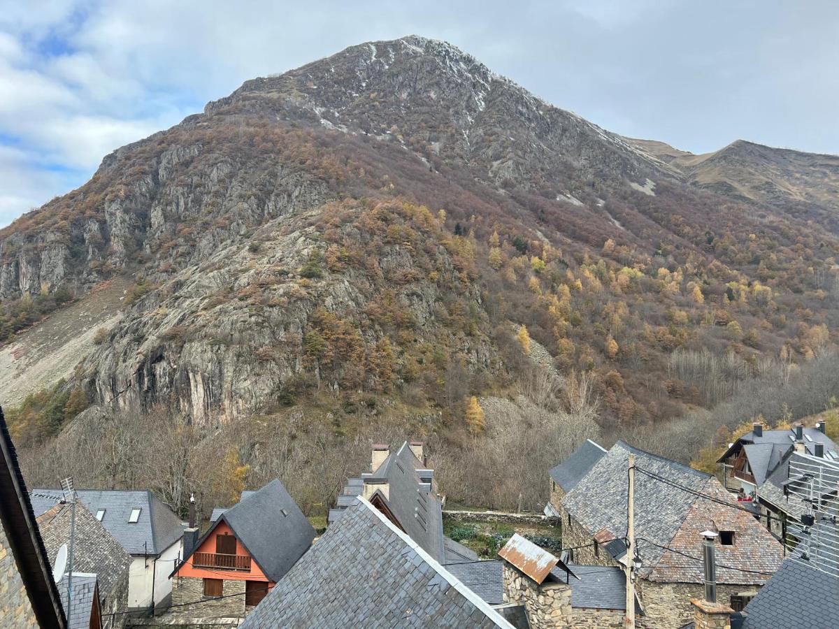 Casa De Piedra Con Encanto En El Bonito Pueblo De Bagergue Esterno foto